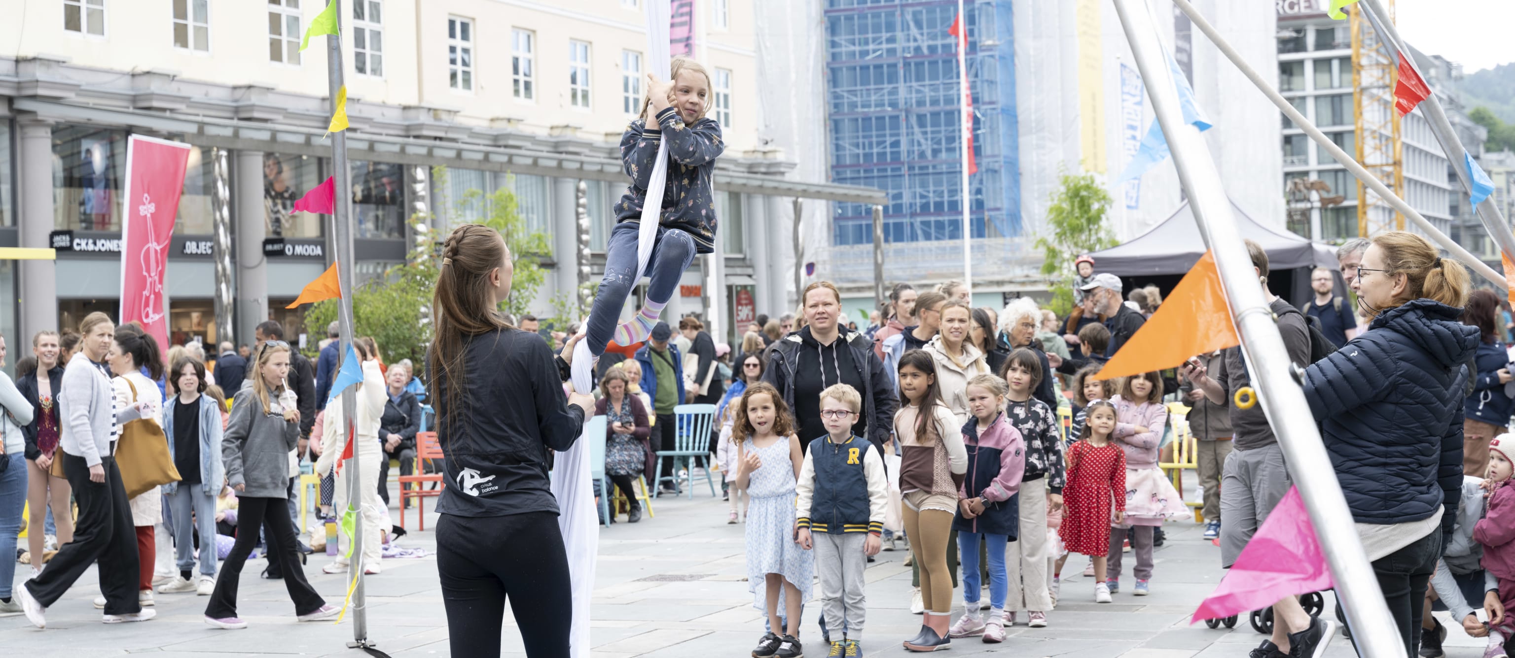 Cirkus Balance. Foto: Thor Brødreskift