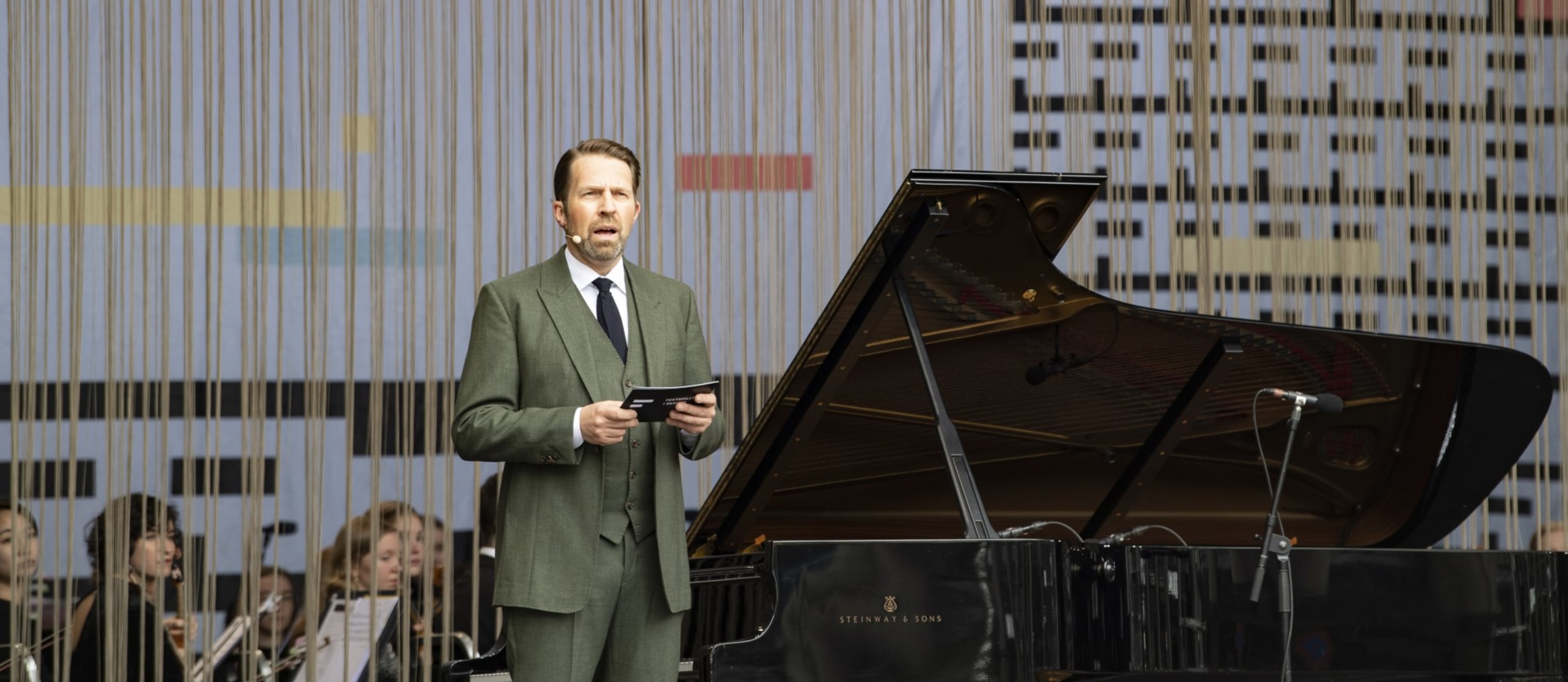 Pianist Leif Ove Andsnes Var Konferansier På Åpningsseremonien. Foto: Thor Brødreskift