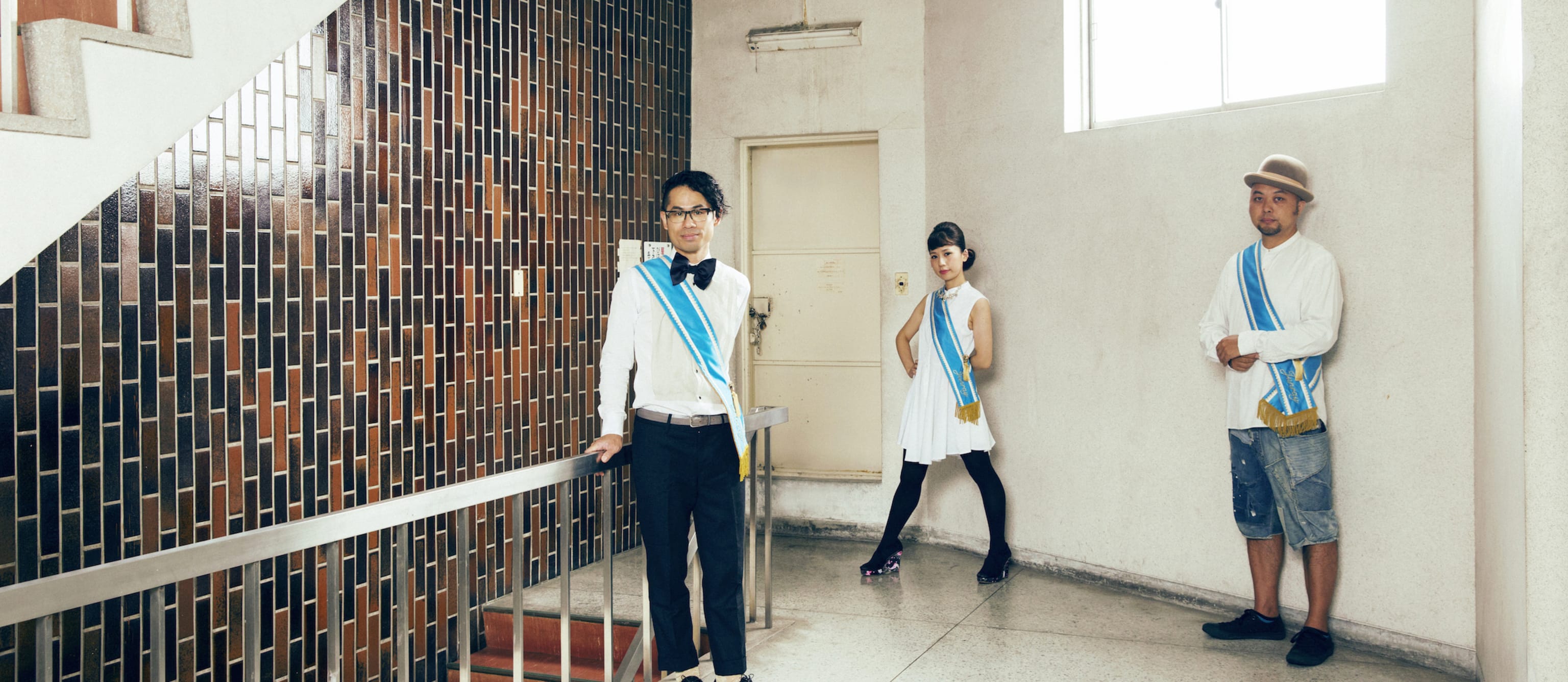 Asa-Chang & Junray.