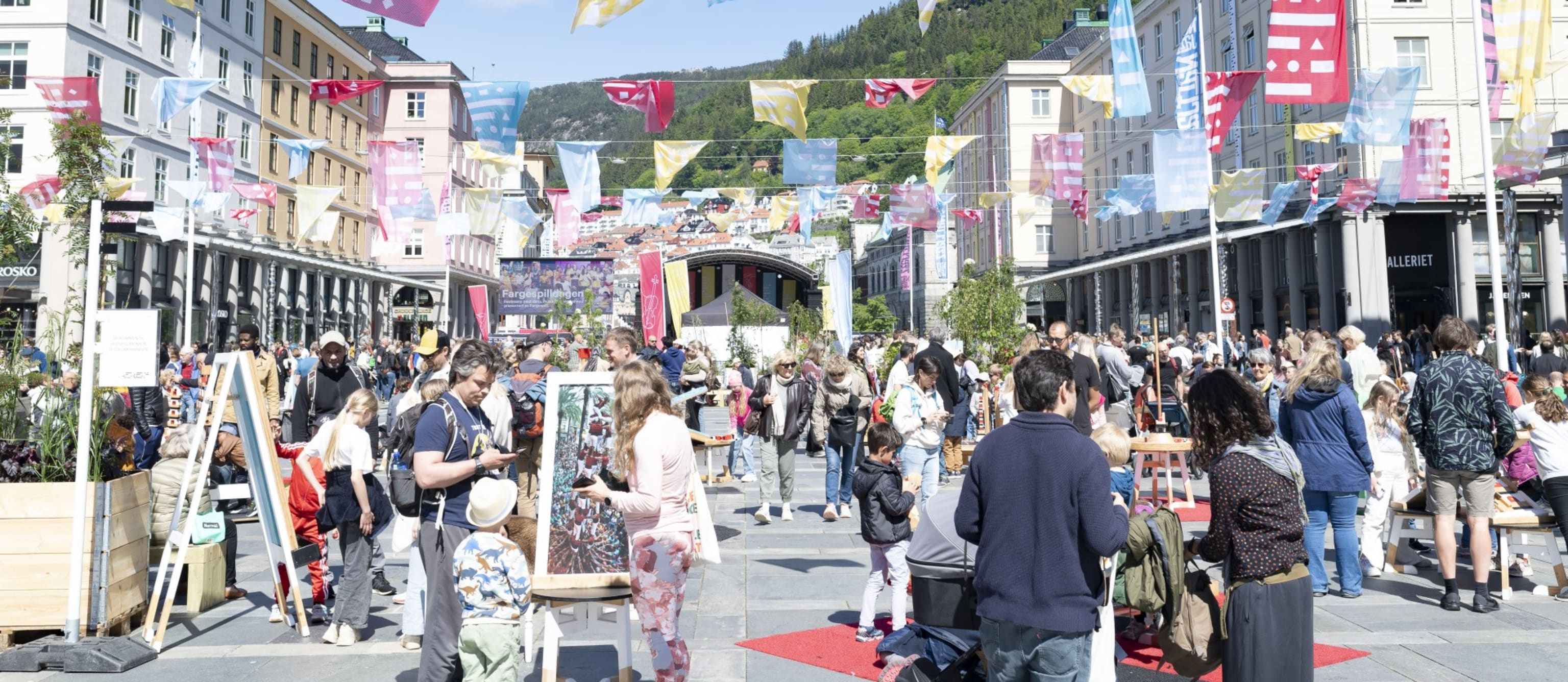 Festallmenningen. Foto: Thor Brødreskift