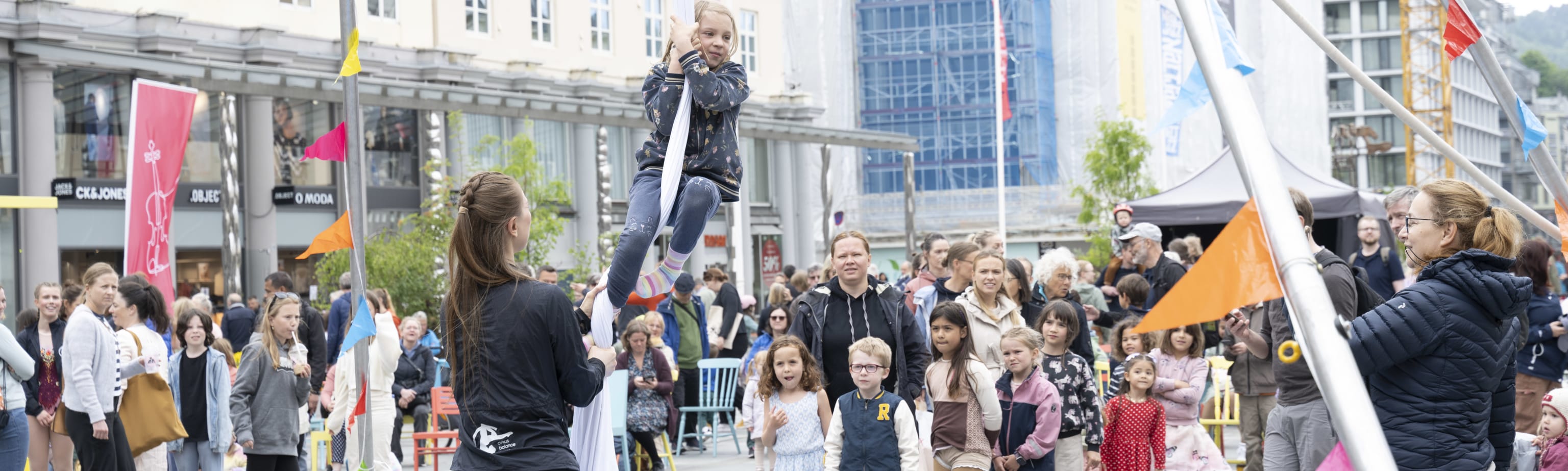 Cirkus Balance. Foto: Thor Brødreskift