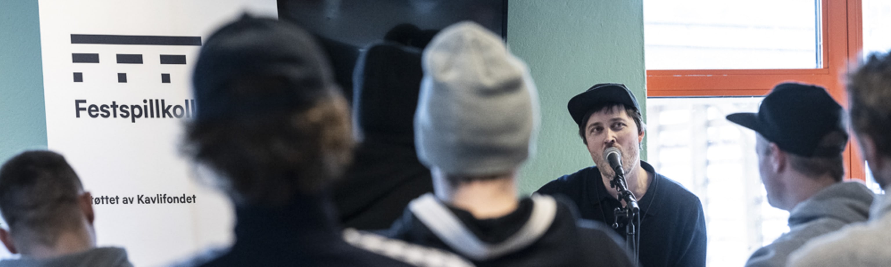 Bjørn Tomren Played Two Concerts In Bergen Prison And One Concert At Sandviken Hospital In The Spring Of 2022. Here From One Of The Performances In Bergen Prison. Photo: Thor Brødreskift.