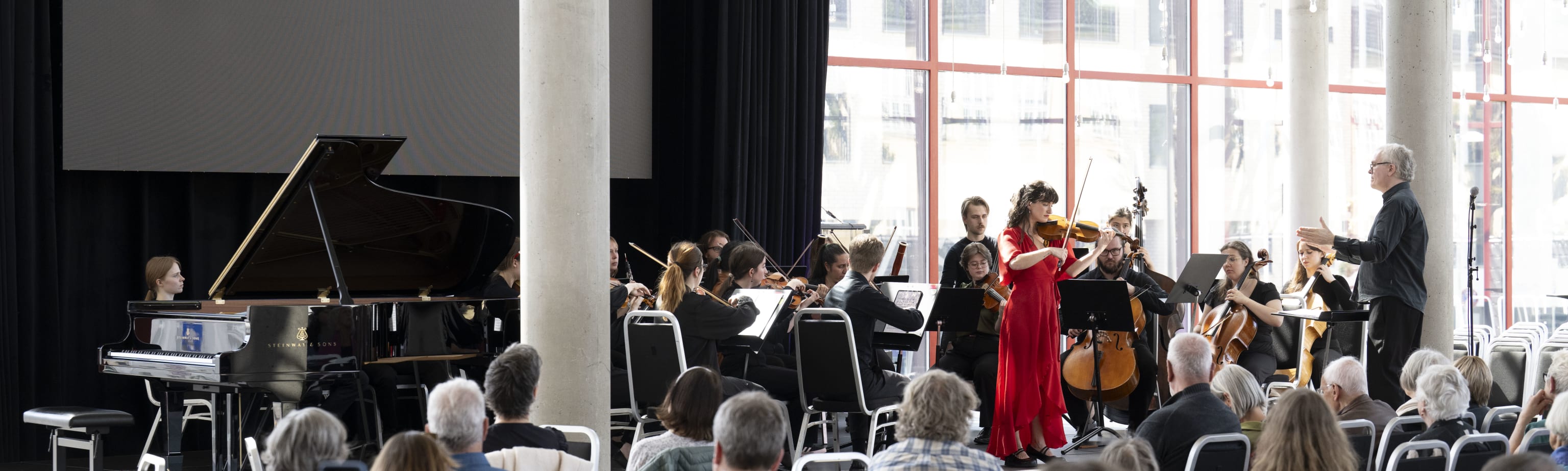 Stikk innom. Foto: Thor Brødreskift