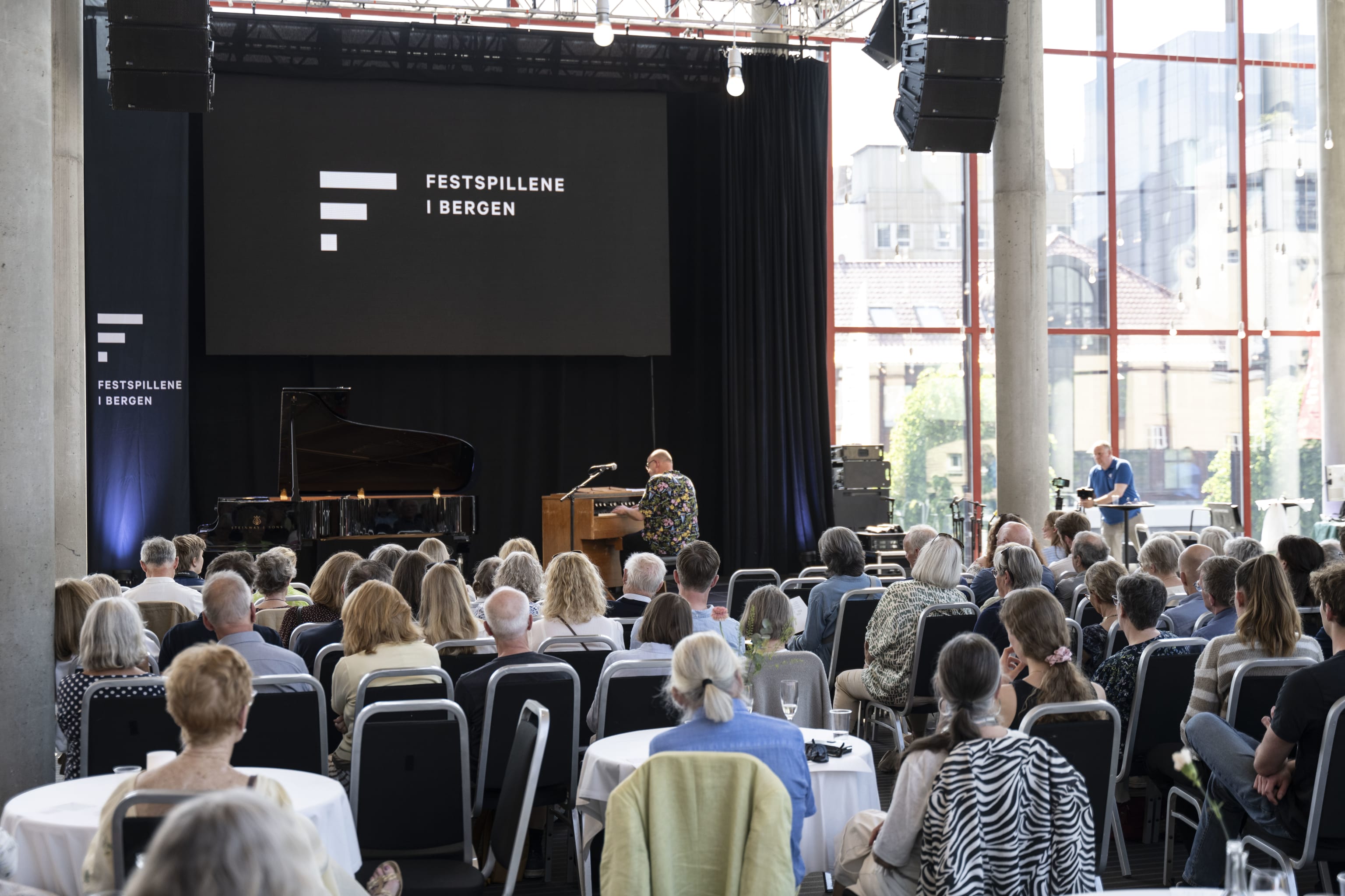 Stikk innom 2024. Foto: Thor Brødreskift