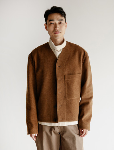 レビュー高評価の商品!の商品をすべて Lemaire | Goods Very V-Neck Neighbour – Cognac Jacket Liner ジャケット・アウター