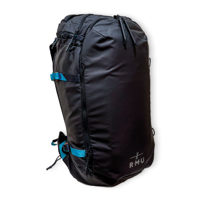 Very Goods | Porter Shorthauler Bag - Bags & Travel - Shop | Monocle