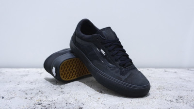 vans av rapidweld pro blackout