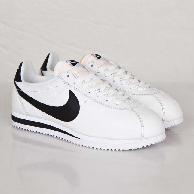 Very Goods Nike Classic Cortez Premium QS 724262 100 Sneakersnstuff sneakers streetwear online since 1999