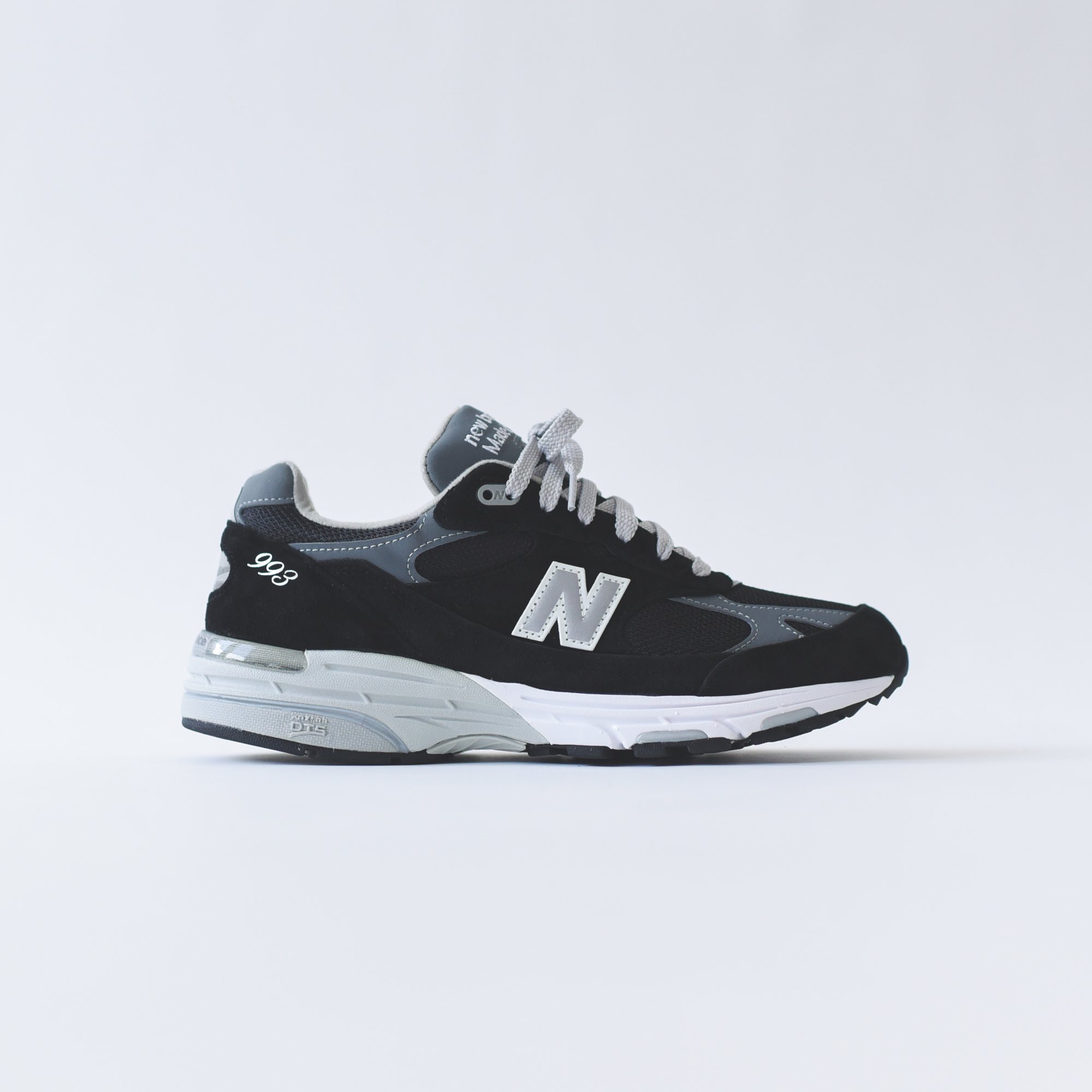 993 black new balance