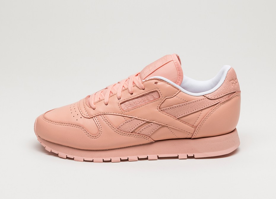 Very Goods Reebok x Face Stockholm Classic Leather Spirit Modesty White Energy Sneaker asphaltgold