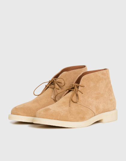 common projects chukka boots