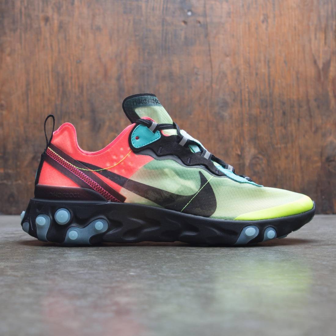 nike react element 87 racer pink