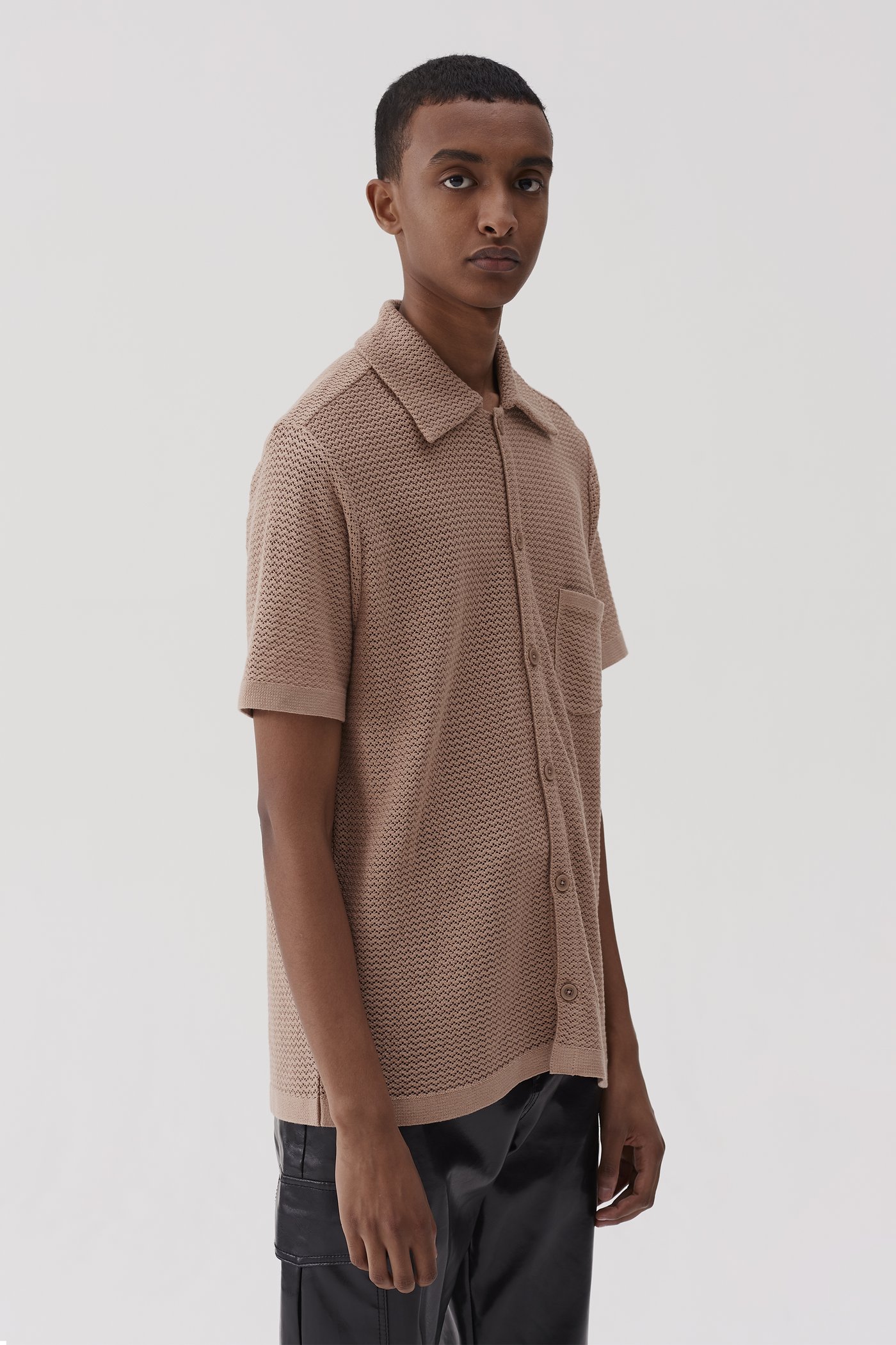 Very Goods Wes Knitted Shirt Sand CMMN SWDN