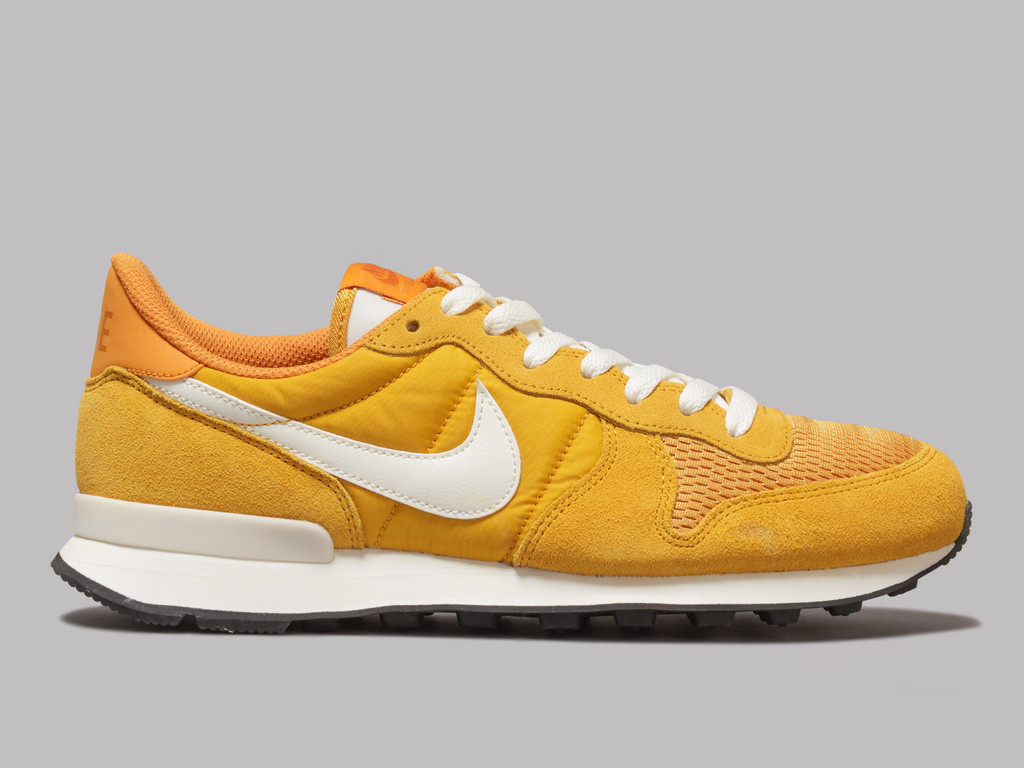 Very Goods | Nike Internationalist (Gold Leaf / / Sail) – Oi