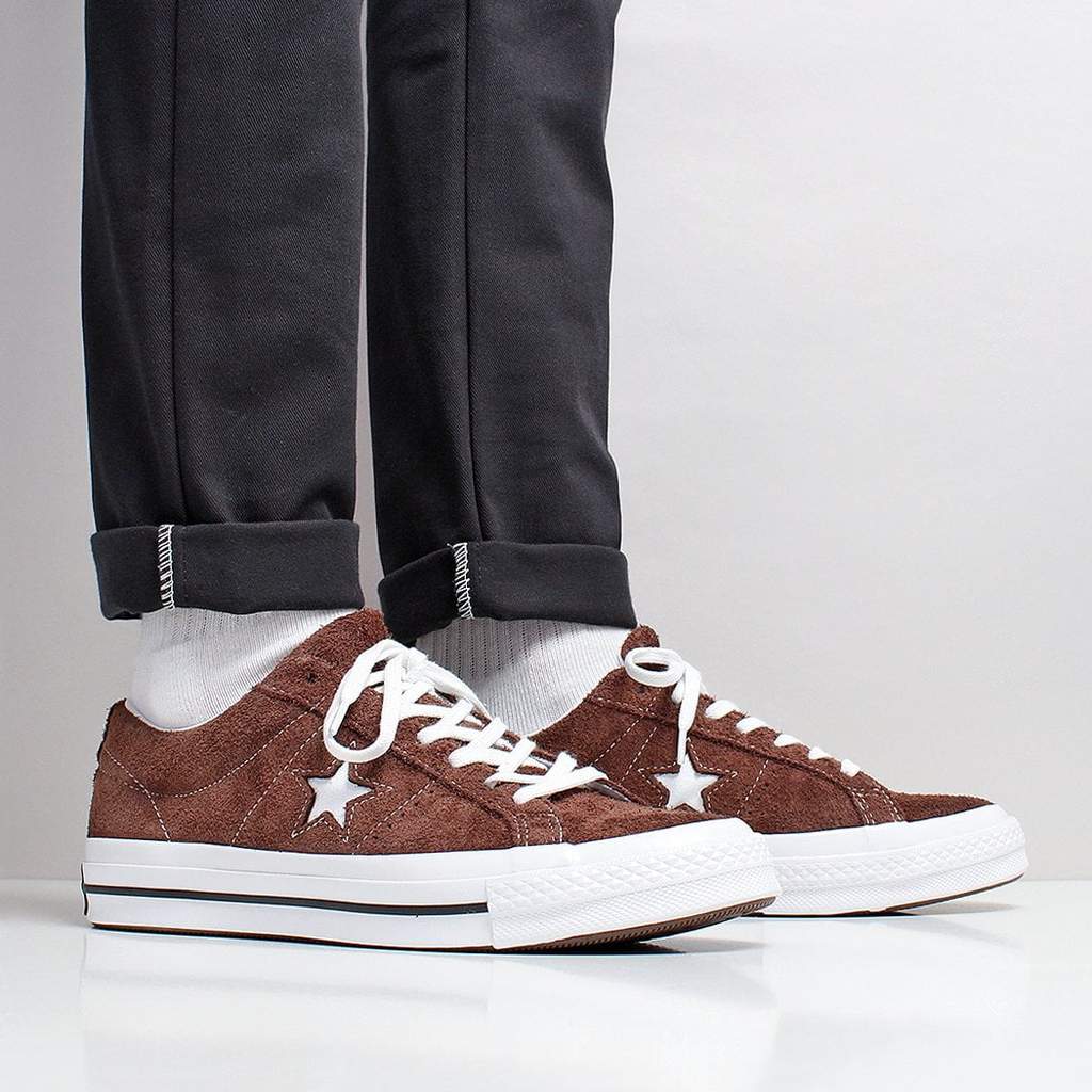 converse chocolate white