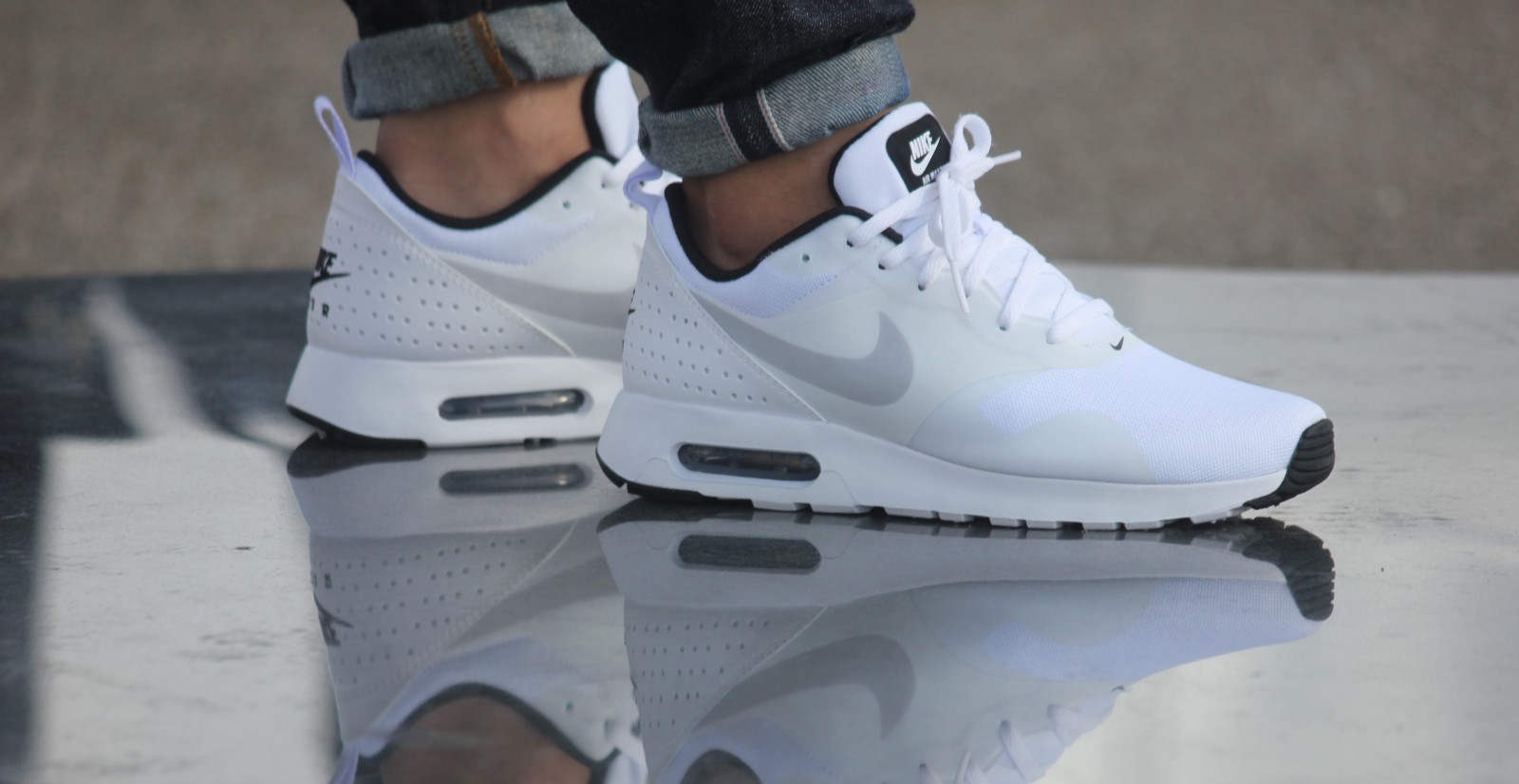 air max tavas white