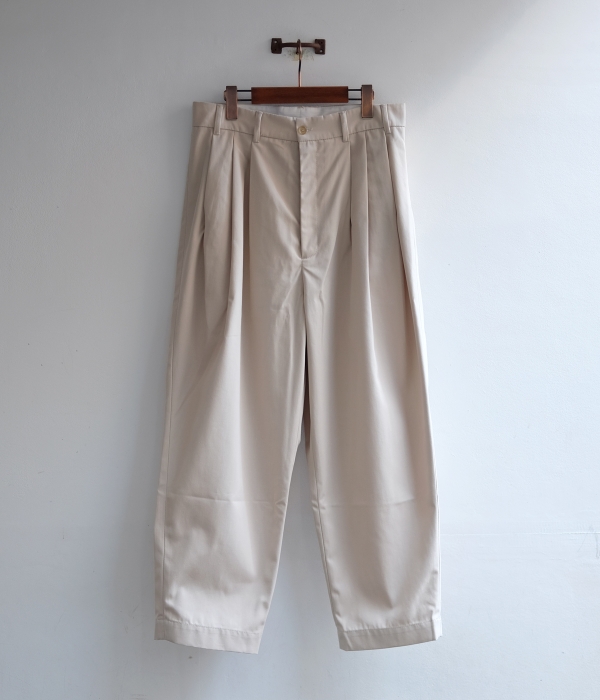 枚数限定 HED MAYNER 4 PLEAT PANTS ヘドメイナー | www.tegdarco.com