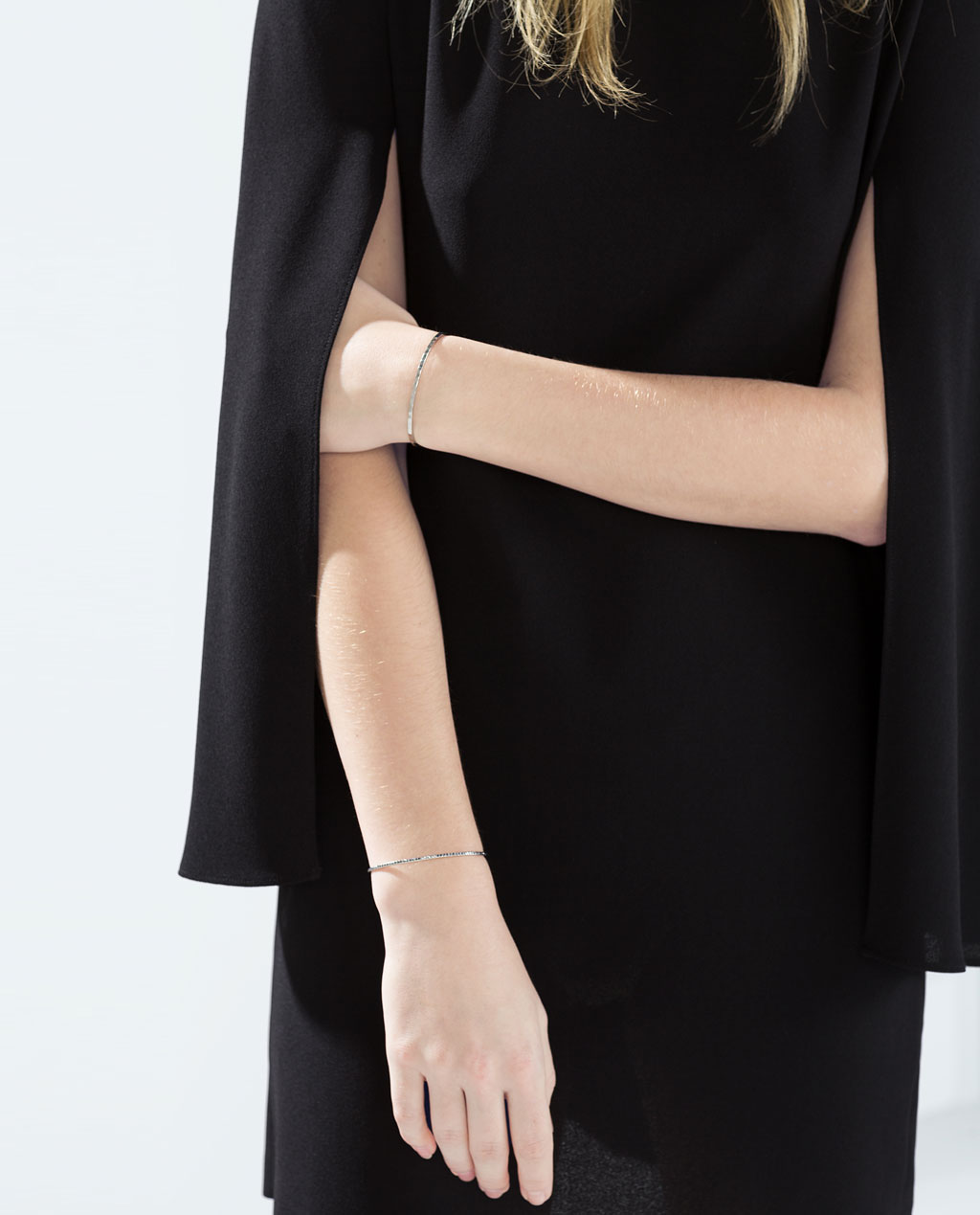 cape sleeve dress zara