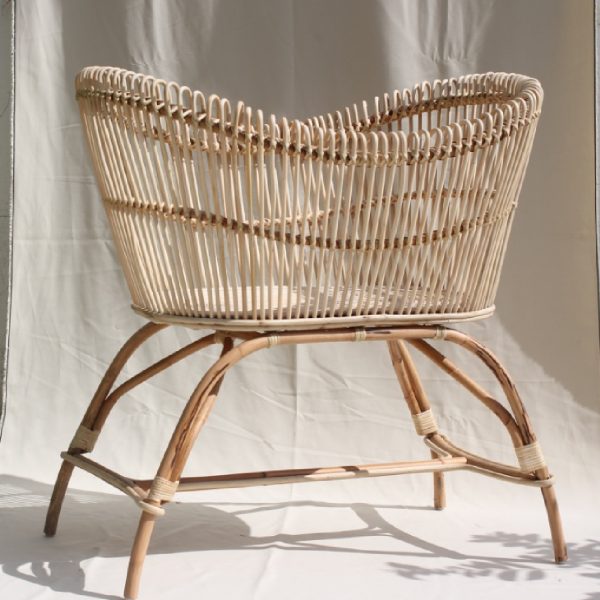 Bassinet in store cheap
