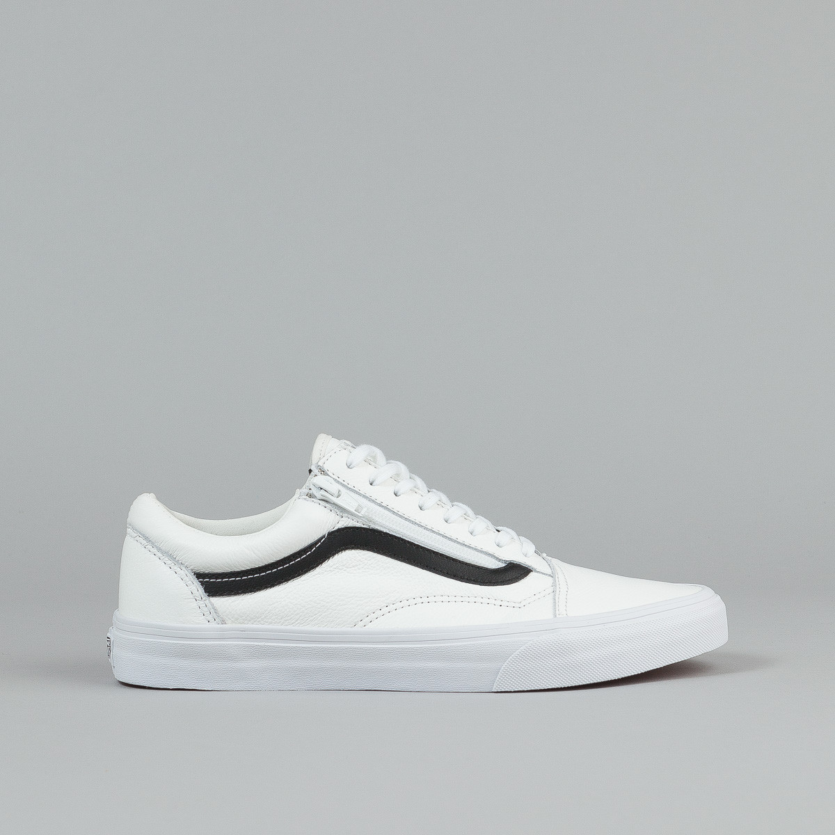 vans premium leather old skool zip