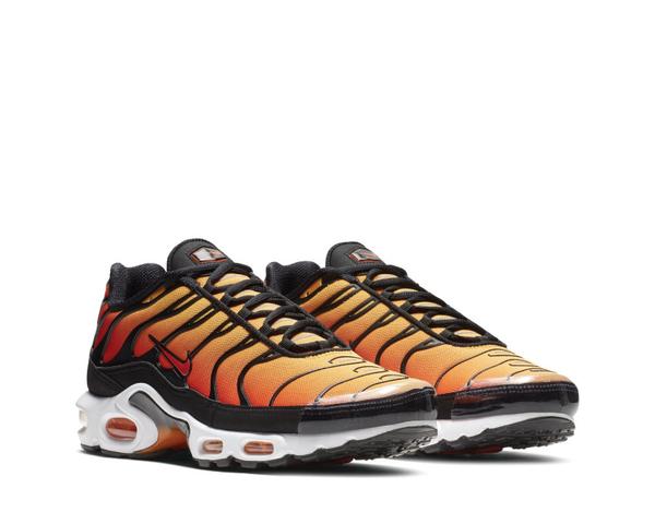 nike air max plus tiger og