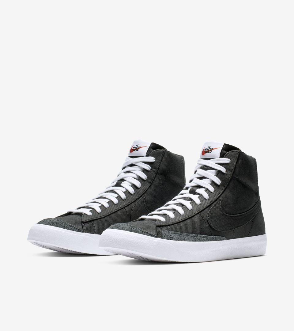 nike blazer 77 black canvas