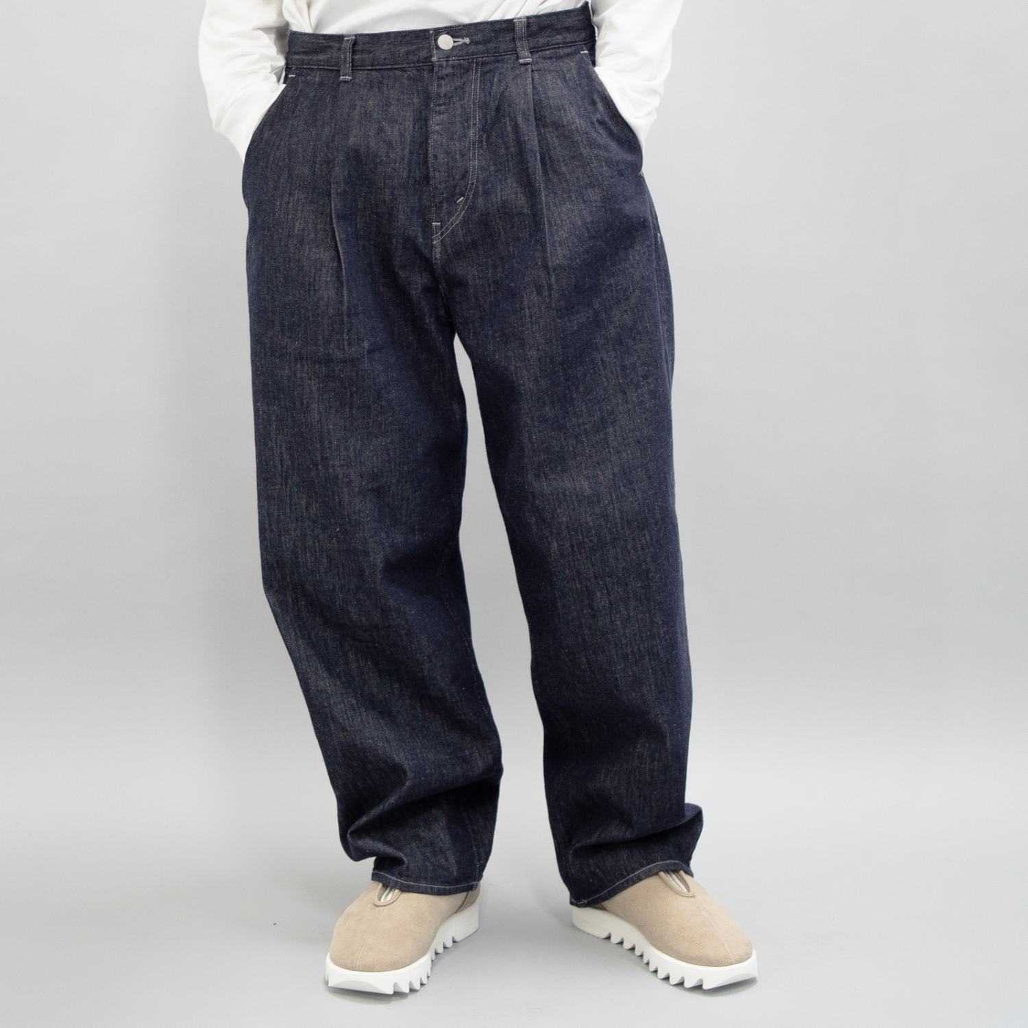 オックスフォードブルー COLORFAST DENIM 2 TUCK PANTS graphpaper