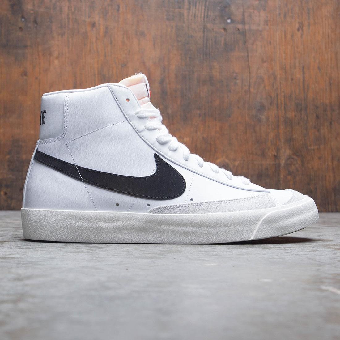 vintage nikes men