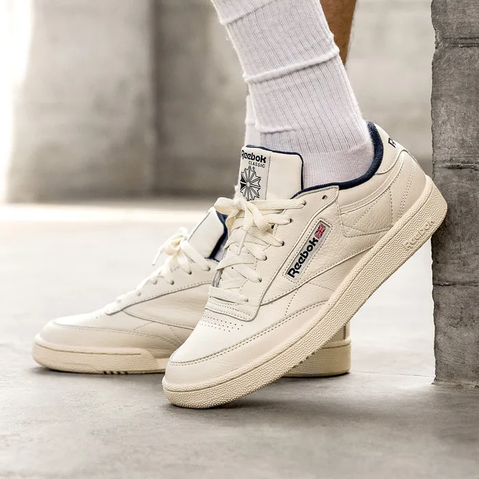 Reebok club c store 85 mu chalk