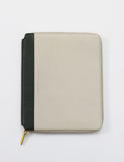 Very Goods | WANT Les Essentiels de la Vie Ipad Zip Case- Linen/moss