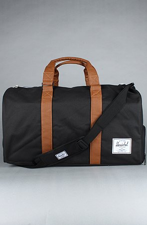 amazon herschel duffle