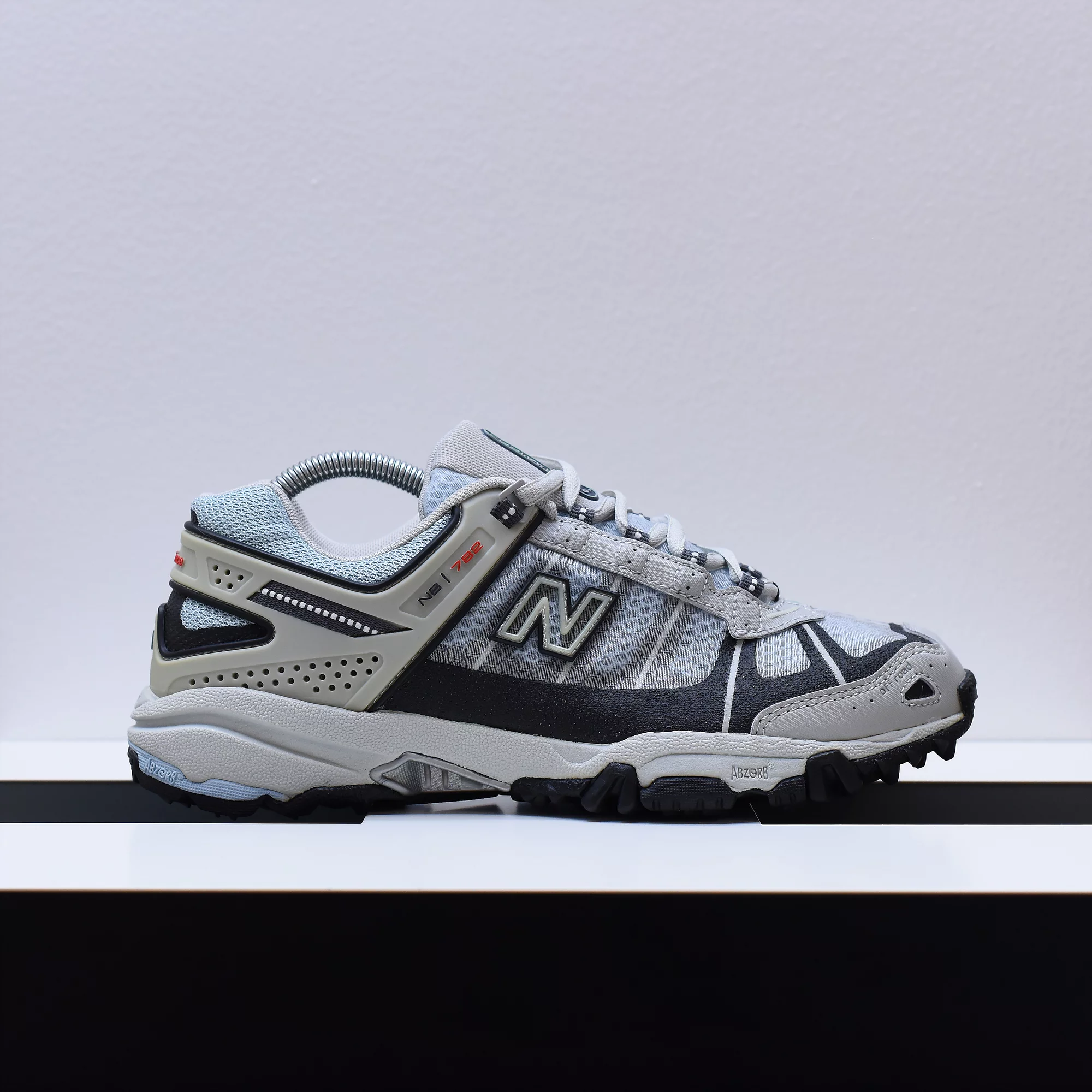 new balance 782