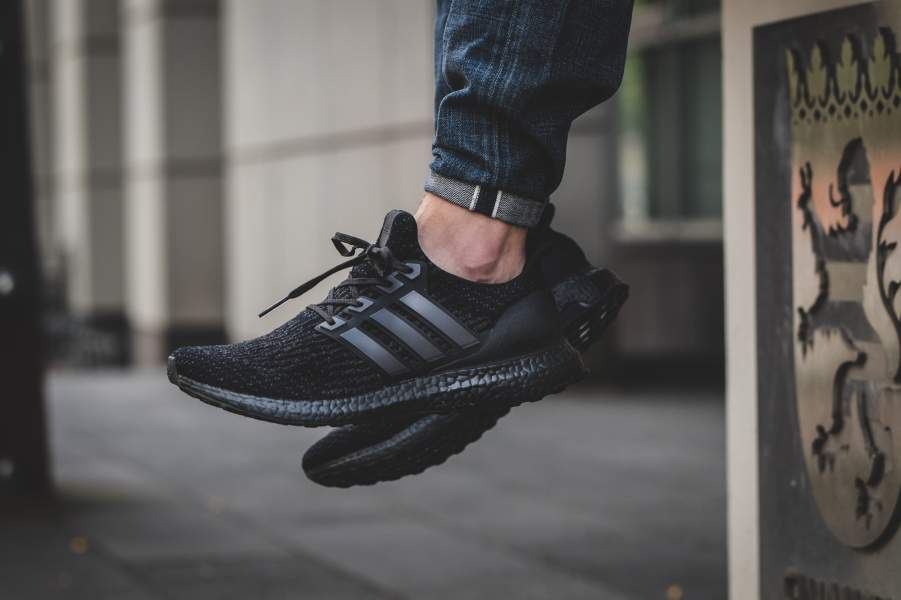 Very Goods | adidas UltraBOOST 3.0 Triple Black - CG3038 | 43einhalb  sneaker store