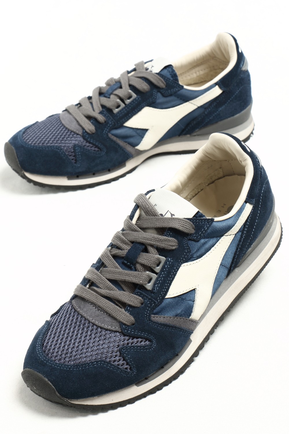 diadora exodus nyl