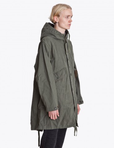 Very Goods | Engineered Garments - Highland Parka Olive | TRÈS BIEN