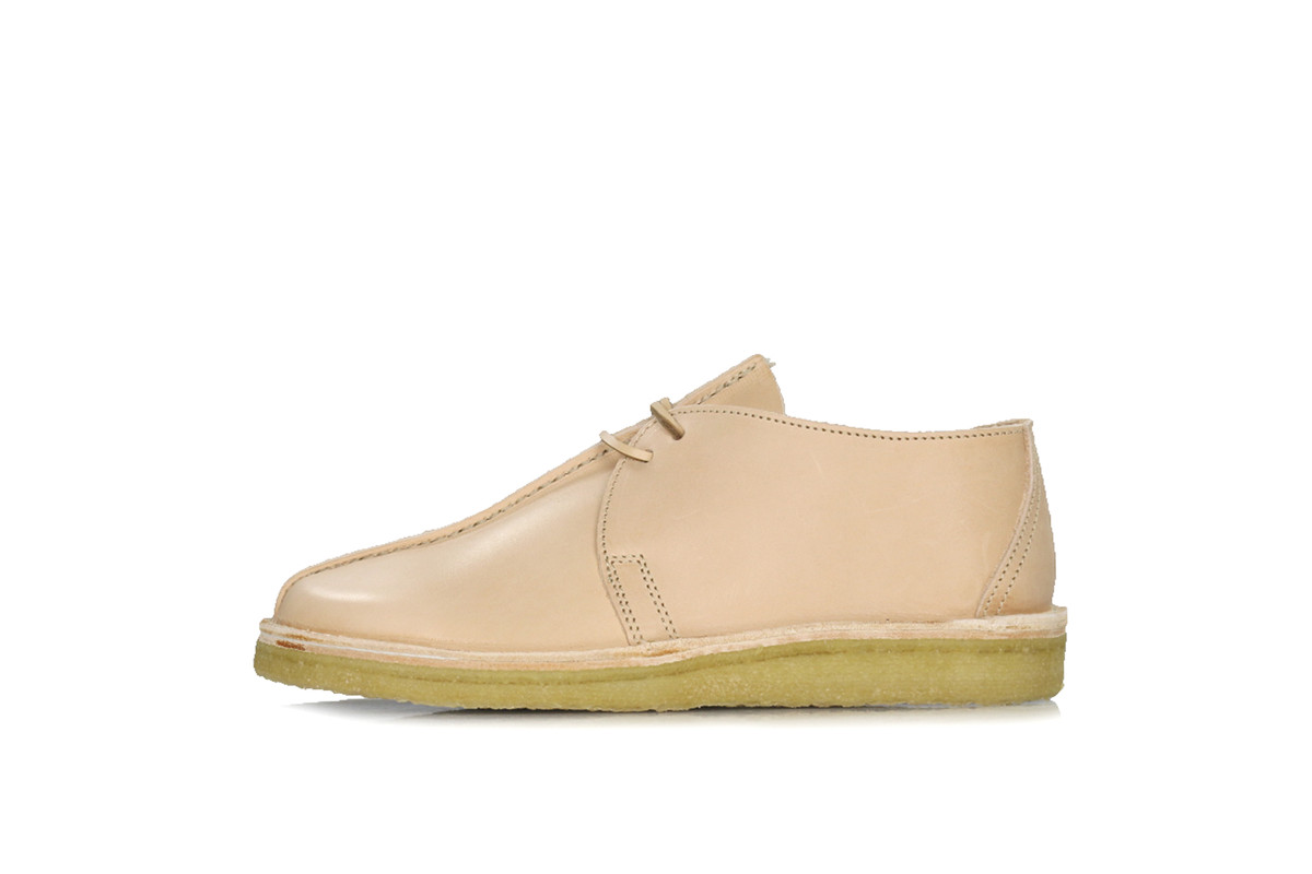 clarks natural tan leather