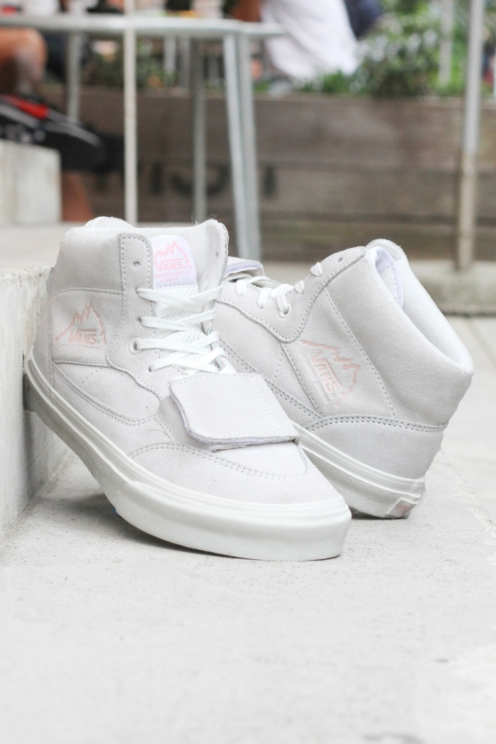 Very Goods | WISM(ウィズム) 《予約》VANS V42 COMOLI MOUNTAIN
