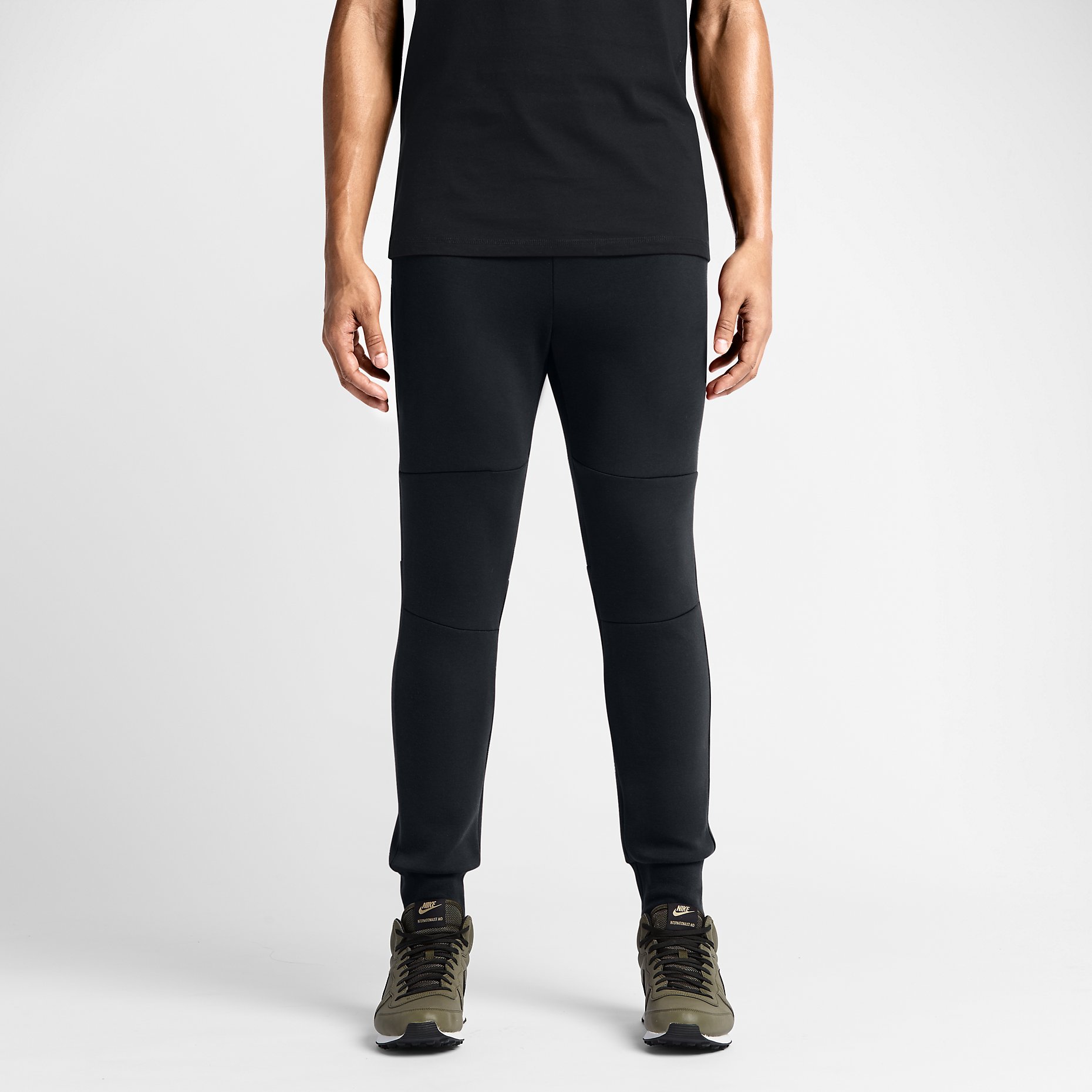 nike store tech fleece