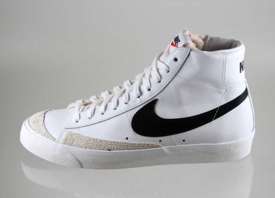 nike blazer mid retro white black