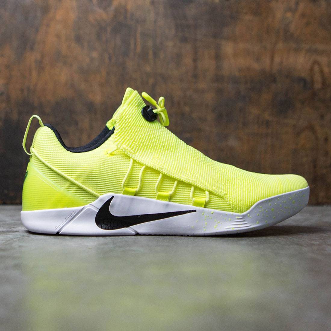 nike kobe ad nxt volt