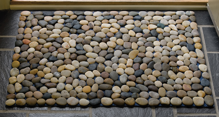 Very Goods Natural River Stone Doormat Acacia Lifestyle