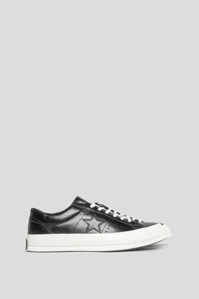 converse one star black egret