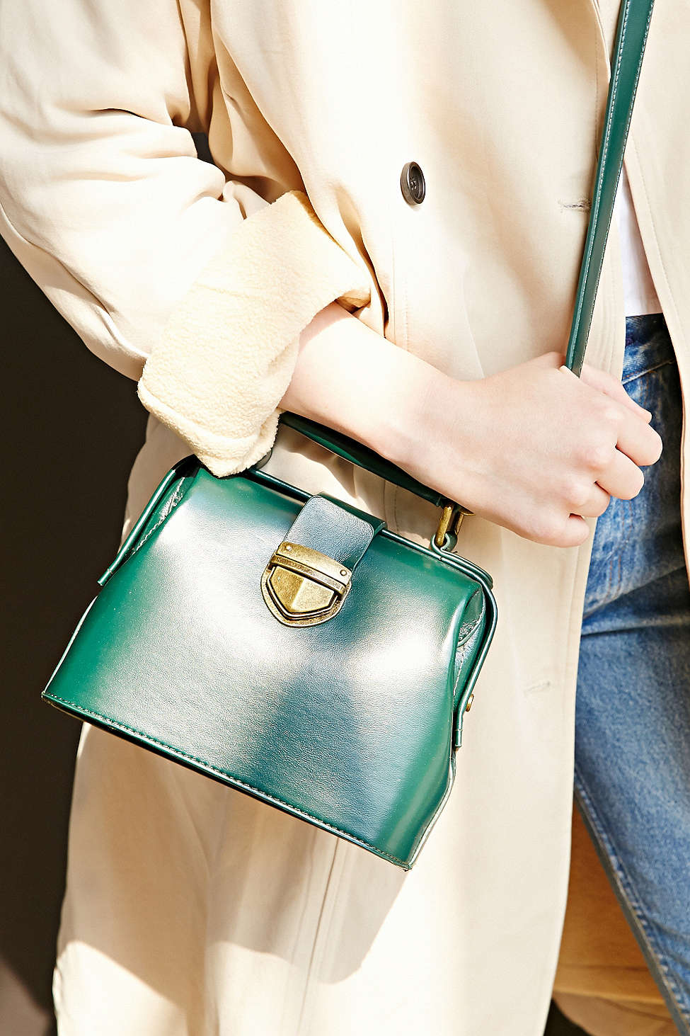 cross body bag urban outfitters