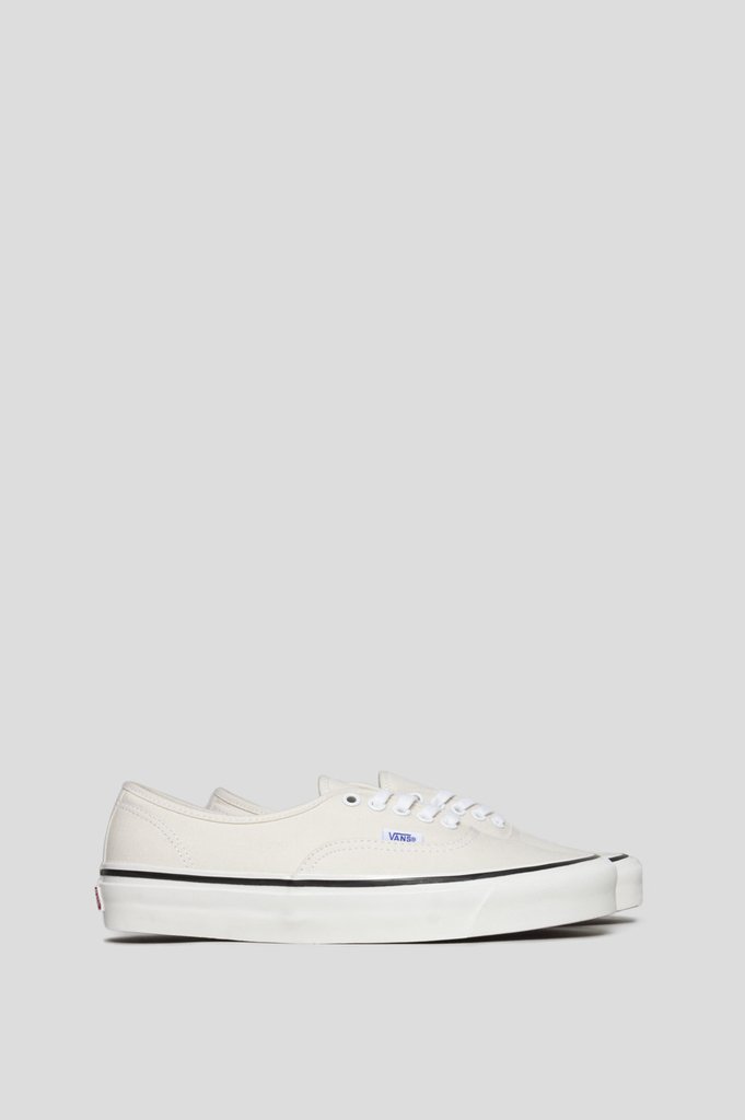 vans authentic 44 dx anaheim factory classic white