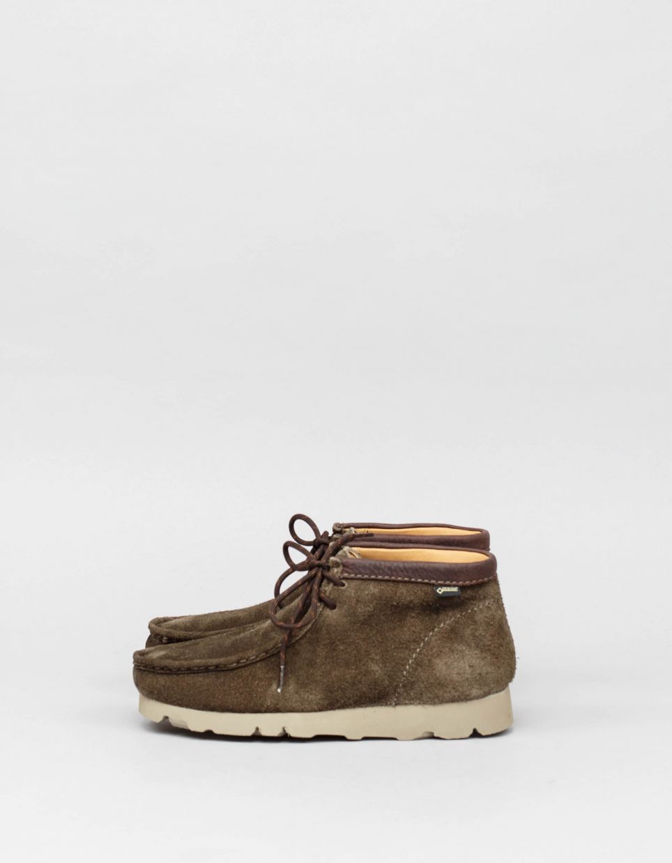 clarks wallabee gore tex