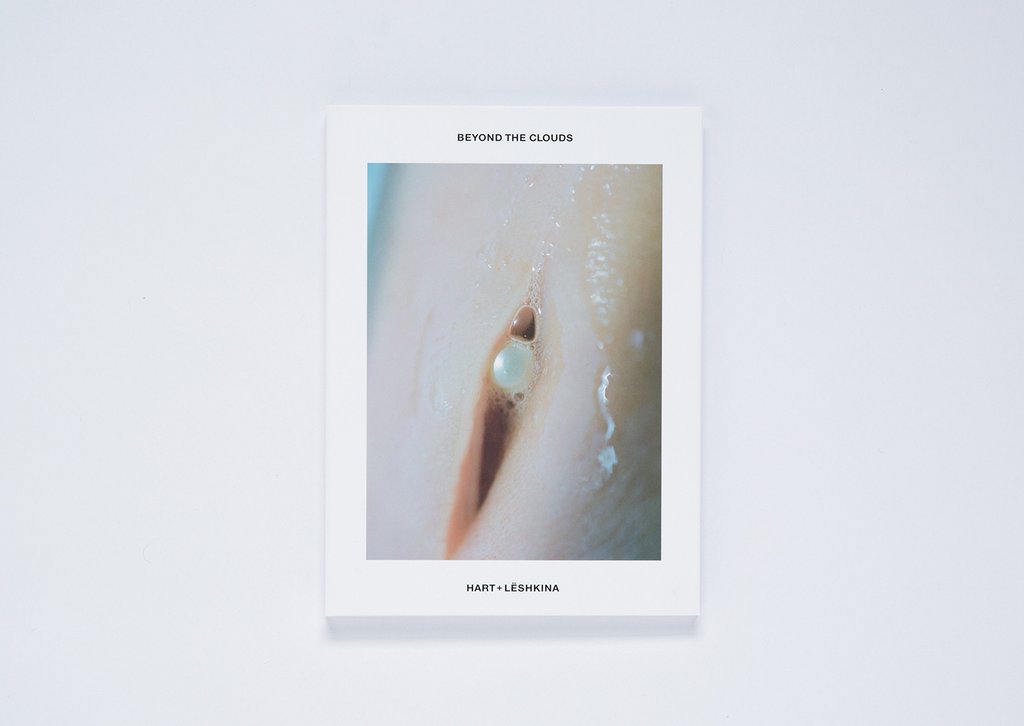 Very Goods | HART+LËSHKINA BEYOND THE CLOUDS – Total Visual Shop