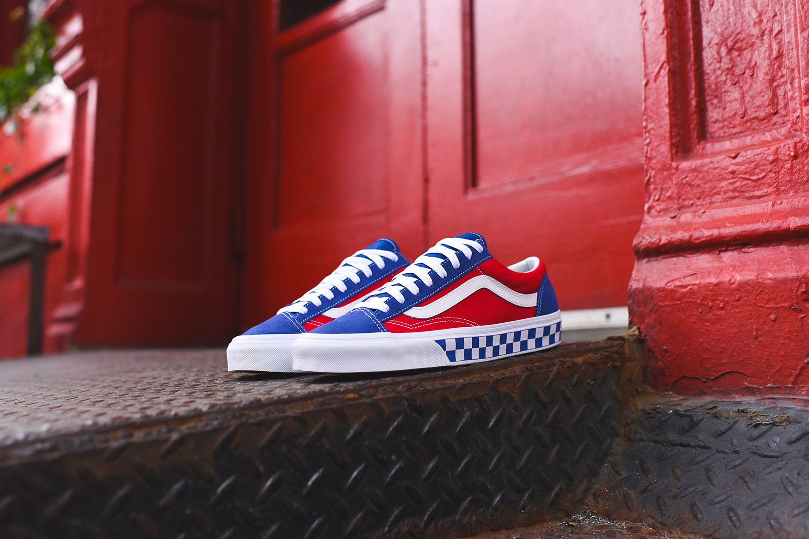 vans style 36 blue red