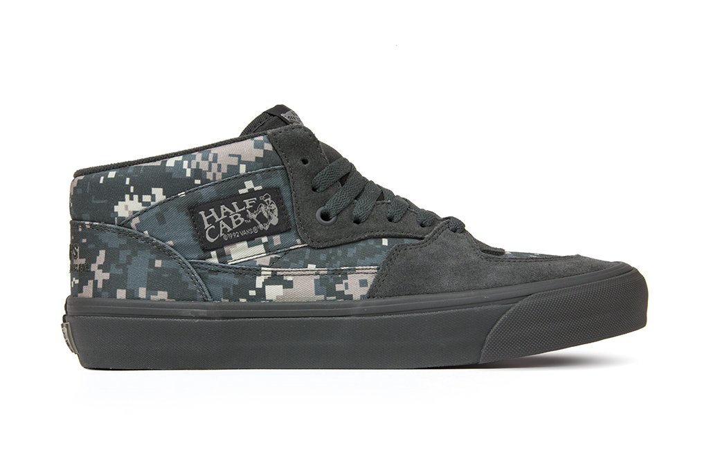 vans wtaps half cab