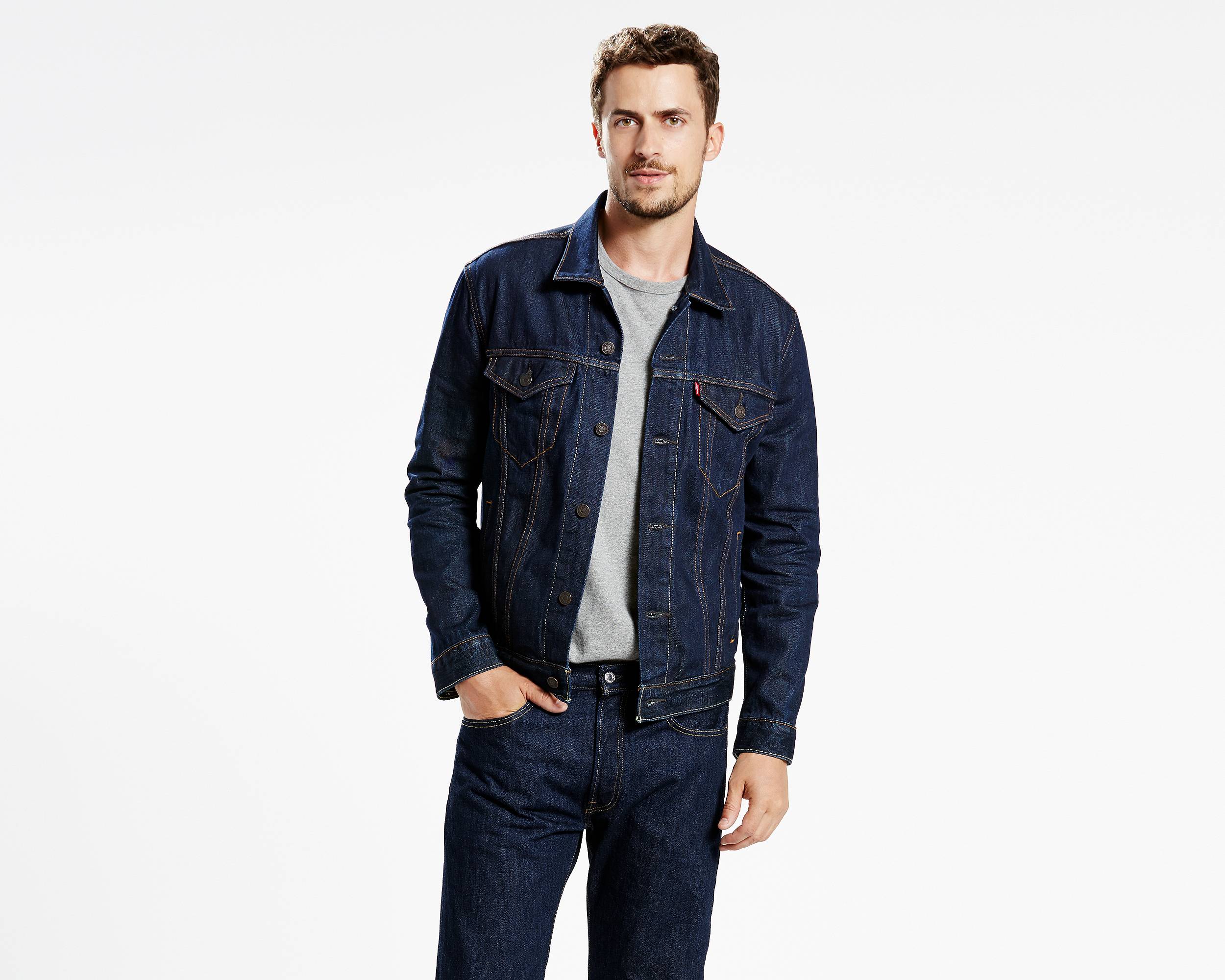 Джинсы куртка. Levis 723340134. Джинс Джекет Блю. Levi Strauss co куртка мужская. Мужчина в куртке и джинсах.