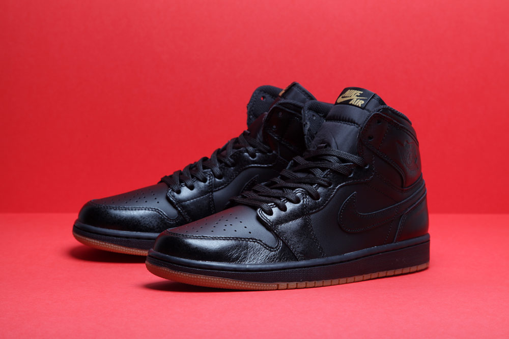 air jordan 1 retro high og black/gum